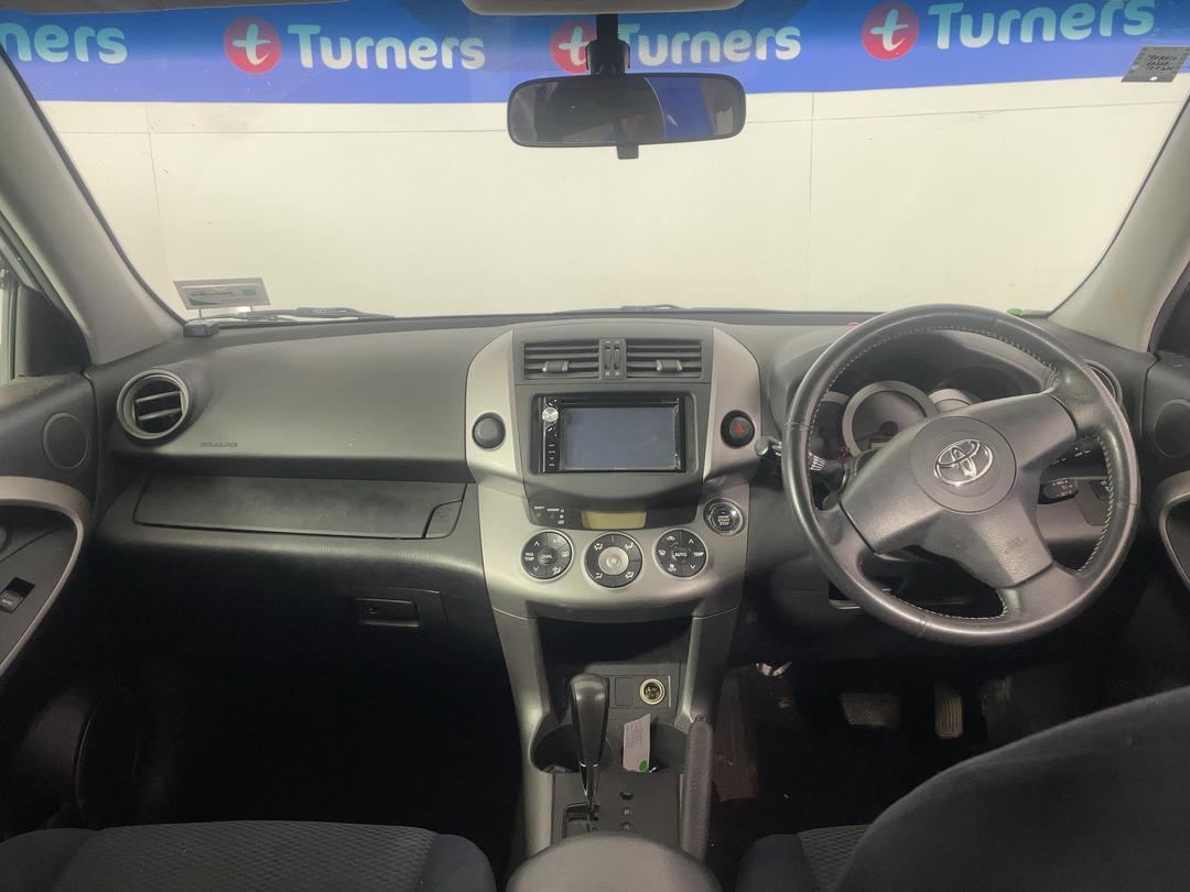 Photo '15' of Toyota Rav4 Photo '15' of Toyota Rav4