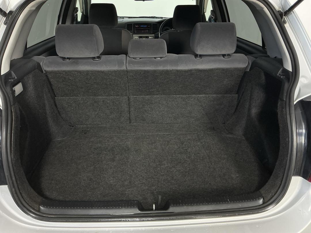 Photo '14' of Toyota Runx