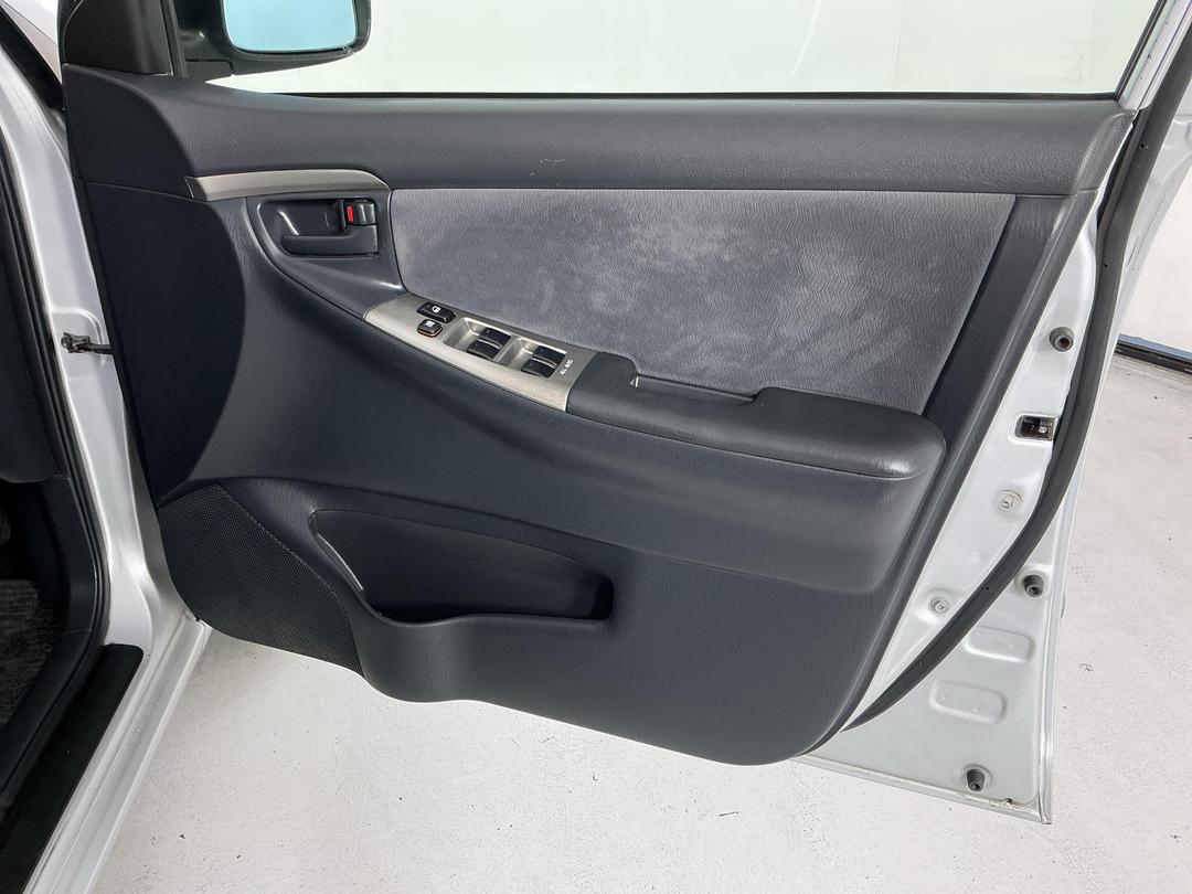 Photo '15' of Toyota Runx