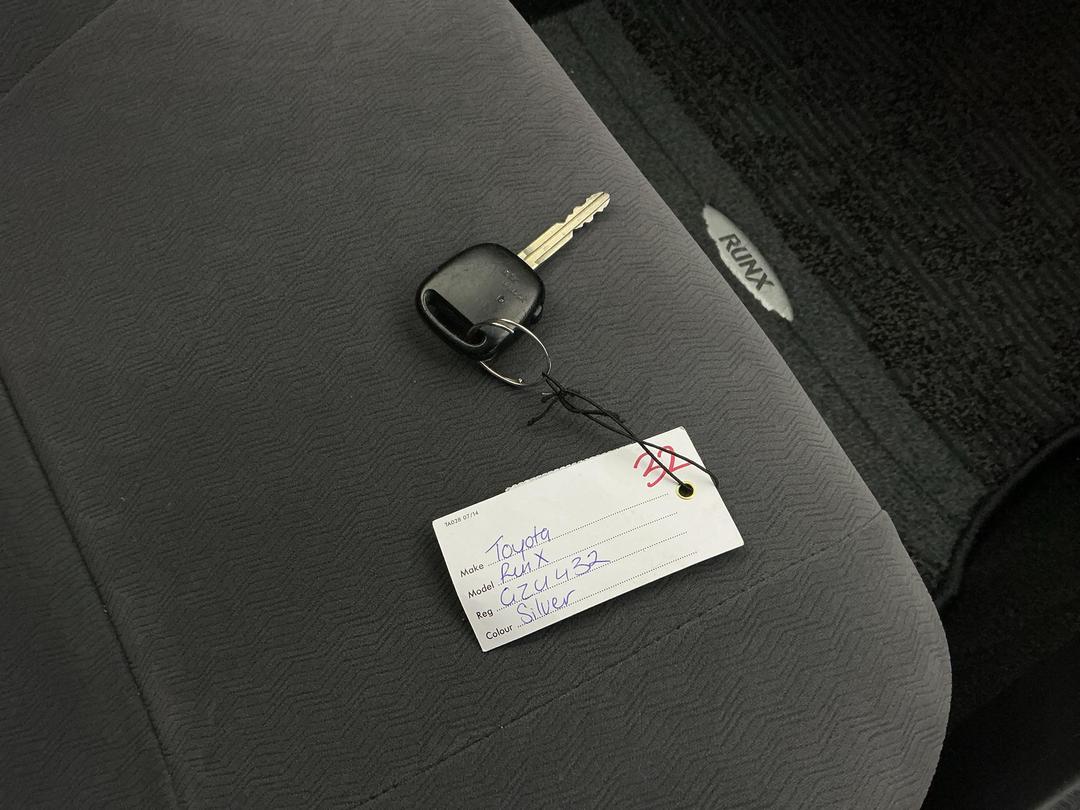 Photo '22' of Toyota Runx