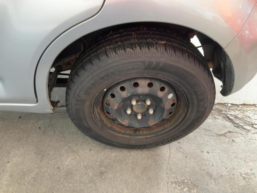 Photo '10' of Toyota Rush