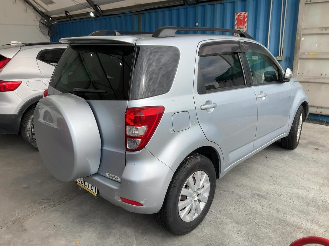 Photo '15' of Toyota Rush