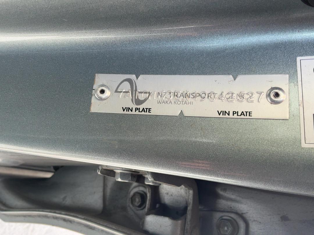 Photo '13' of Toyota Vitz