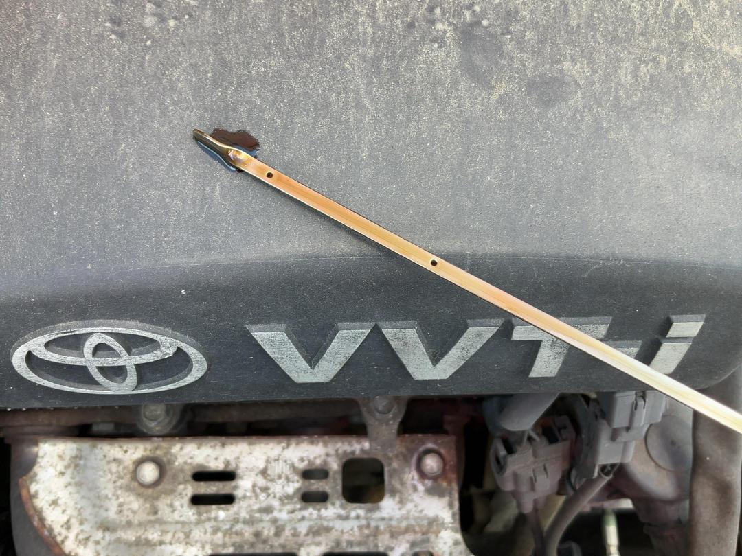 Photo '14' of Toyota Vitz