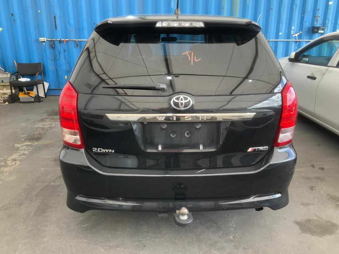 Photo '17' of Toyota Wish
