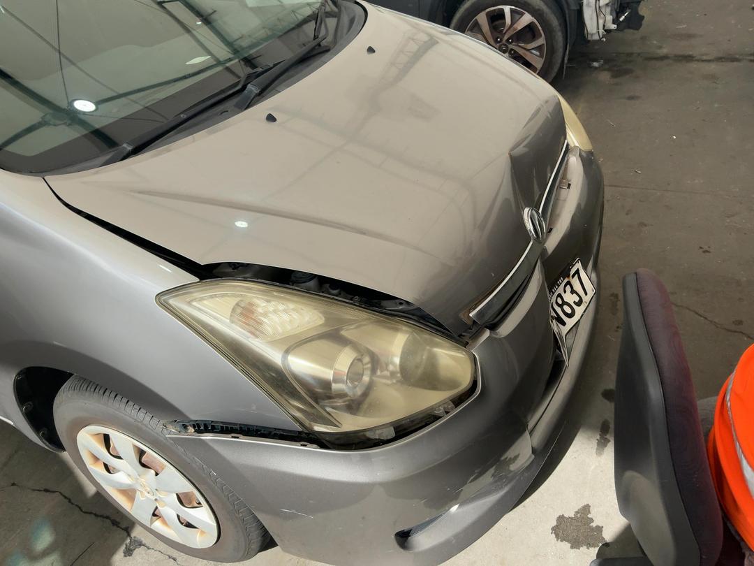 Photo '4' of Toyota Wish