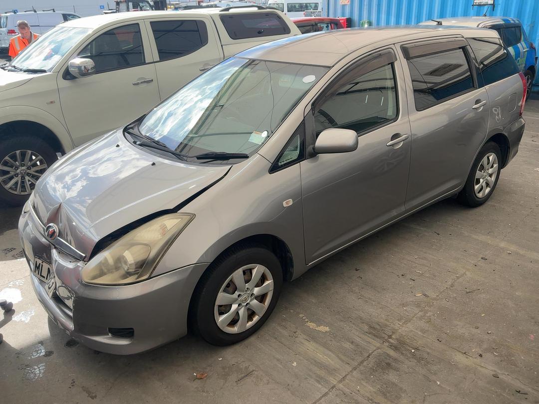 Photo '5' of Toyota Wish