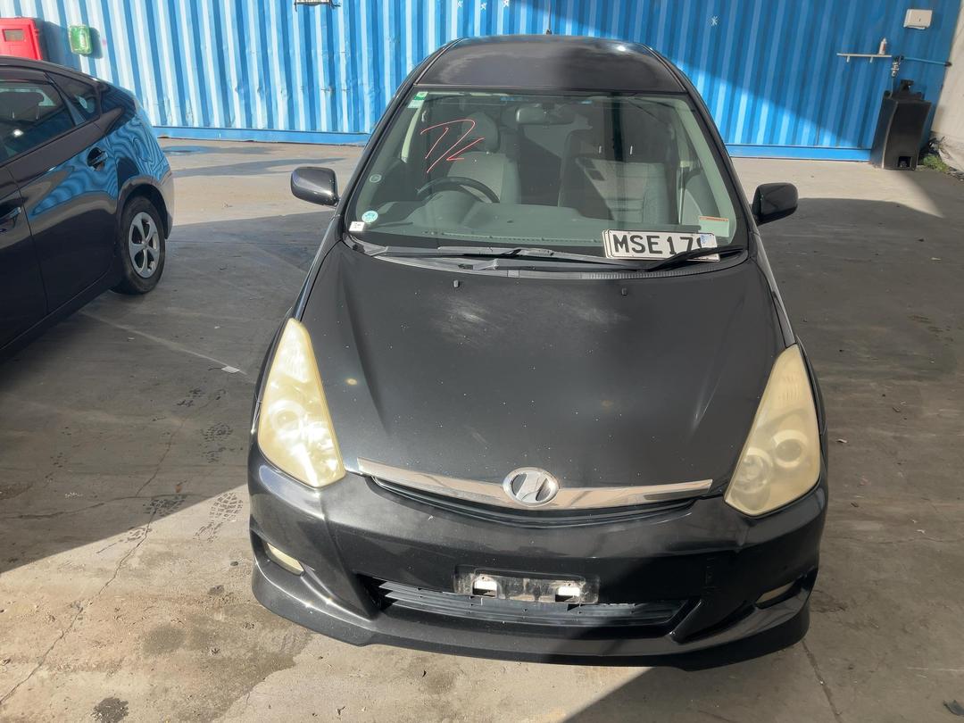 Photo '7' of Toyota Wish