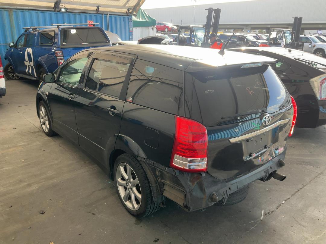 Photo '3' of Toyota Wish