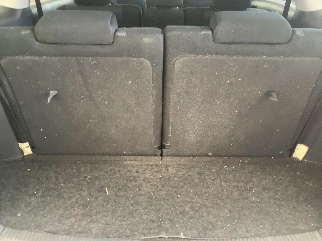 Photo '9' of Toyota Wish