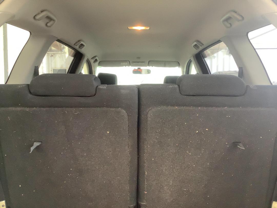 Photo '10' of Toyota Wish