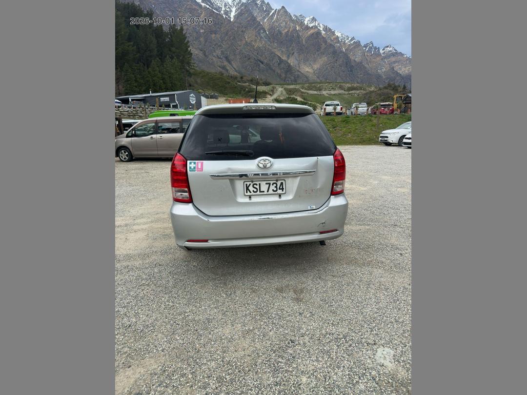 Photo '5' of Toyota Wish Photo '5' of Toyota Wish