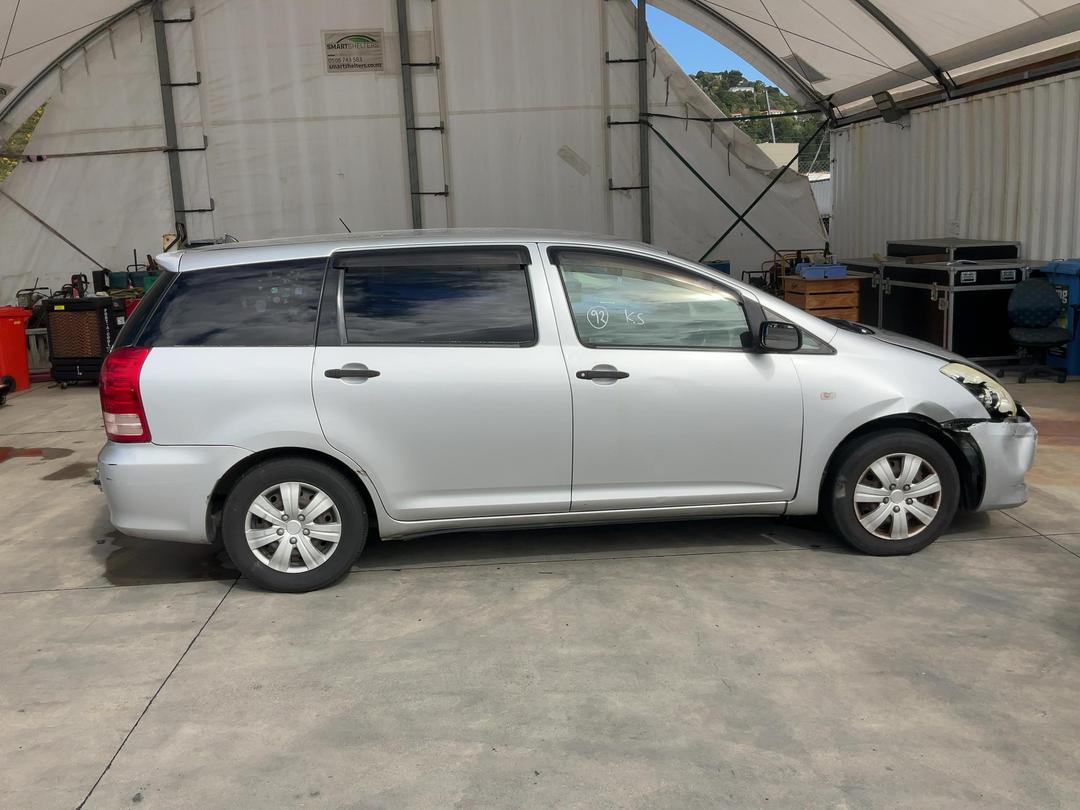 Photo '8' of Toyota Wish Photo '8' of Toyota Wish