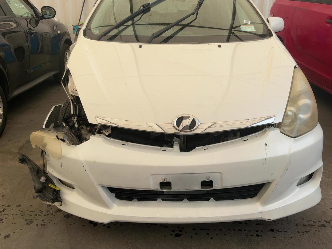 Photo '2' of Toyota Wish Photo '2' of Toyota Wish