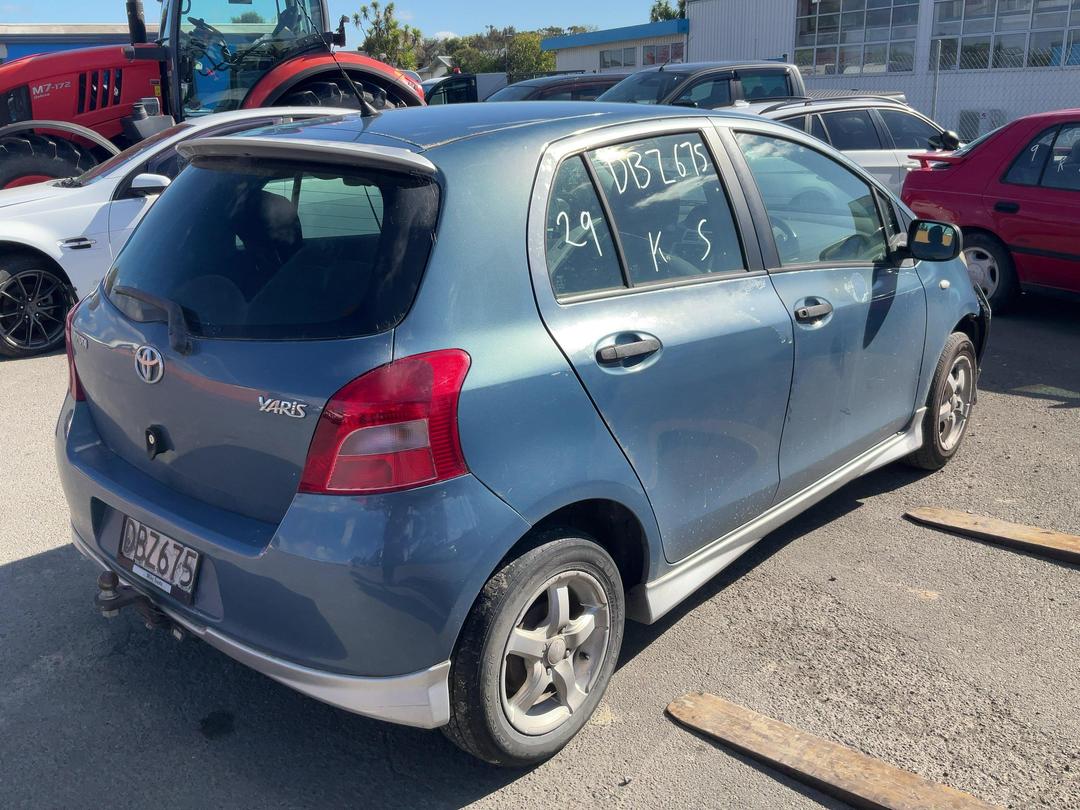 Photo '7' of Toyota Yaris Photo '7' of Toyota Yaris