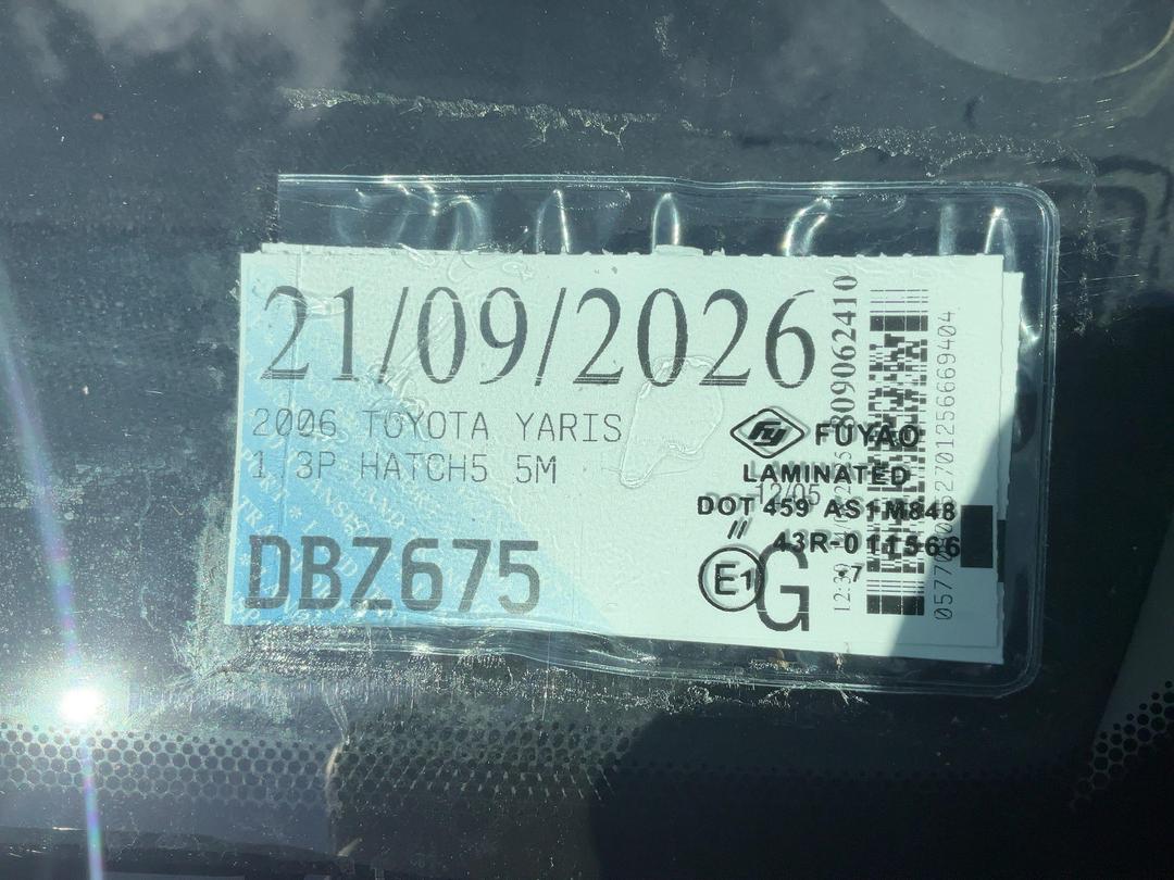 Photo '14' of Toyota Yaris Photo '14' of Toyota Yaris