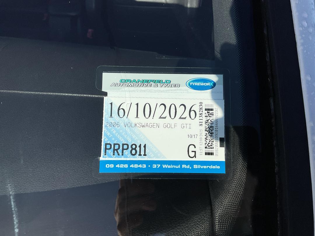 Photo '12' of Volkswagen Golf GTI