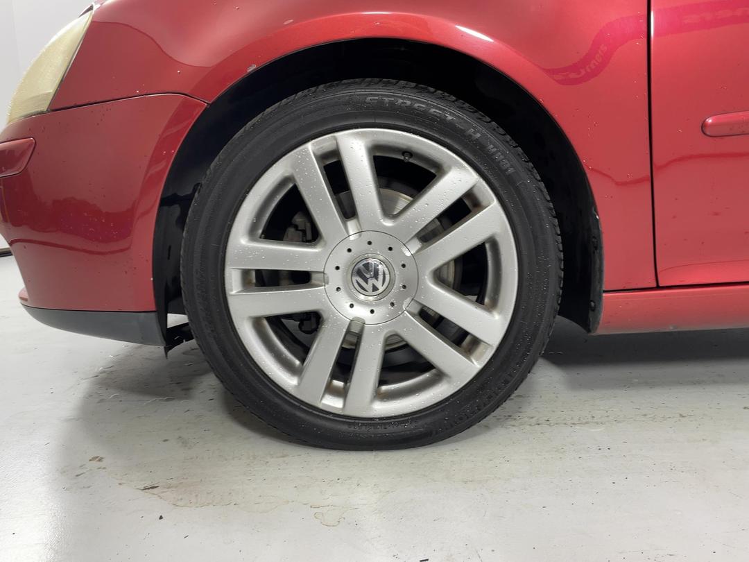 Photo '10' of Volkswagen Golf