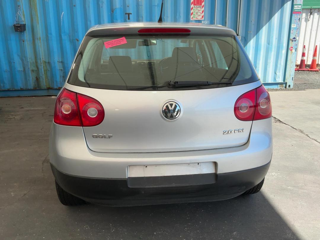 Photo '8' of Volkswagen Golf FSI TIP Photo '8' of Volkswagen Golf FSI TIP