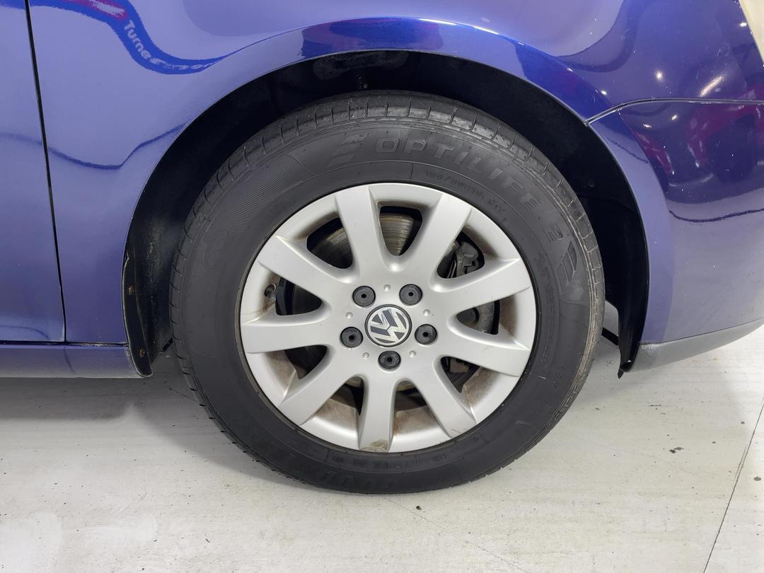 Photo '9' of Volkswagen Golf