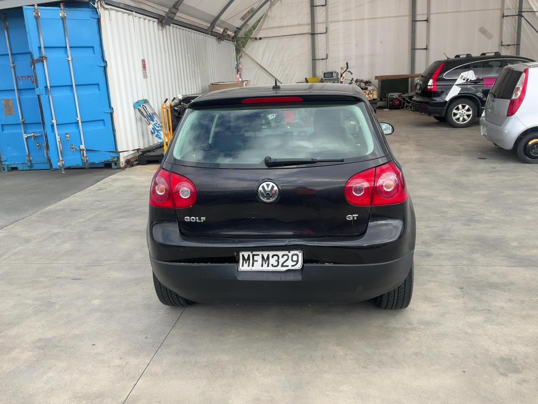 Photo '7' of Volkswagen Golf Photo '7' of Volkswagen Golf