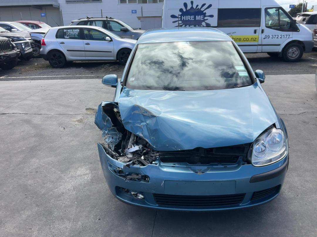Photo '2' of Volkswagen Golf TDI Photo '2' of Volkswagen Golf TDI