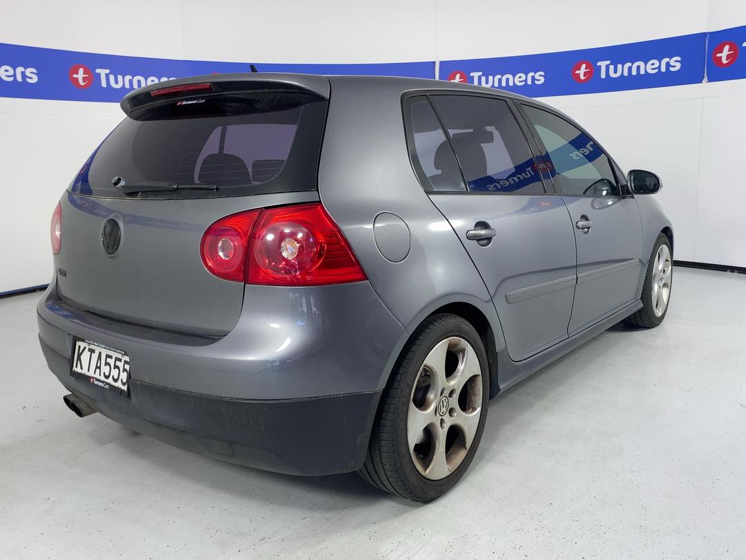 Photo '7' of Volkswagen Golf