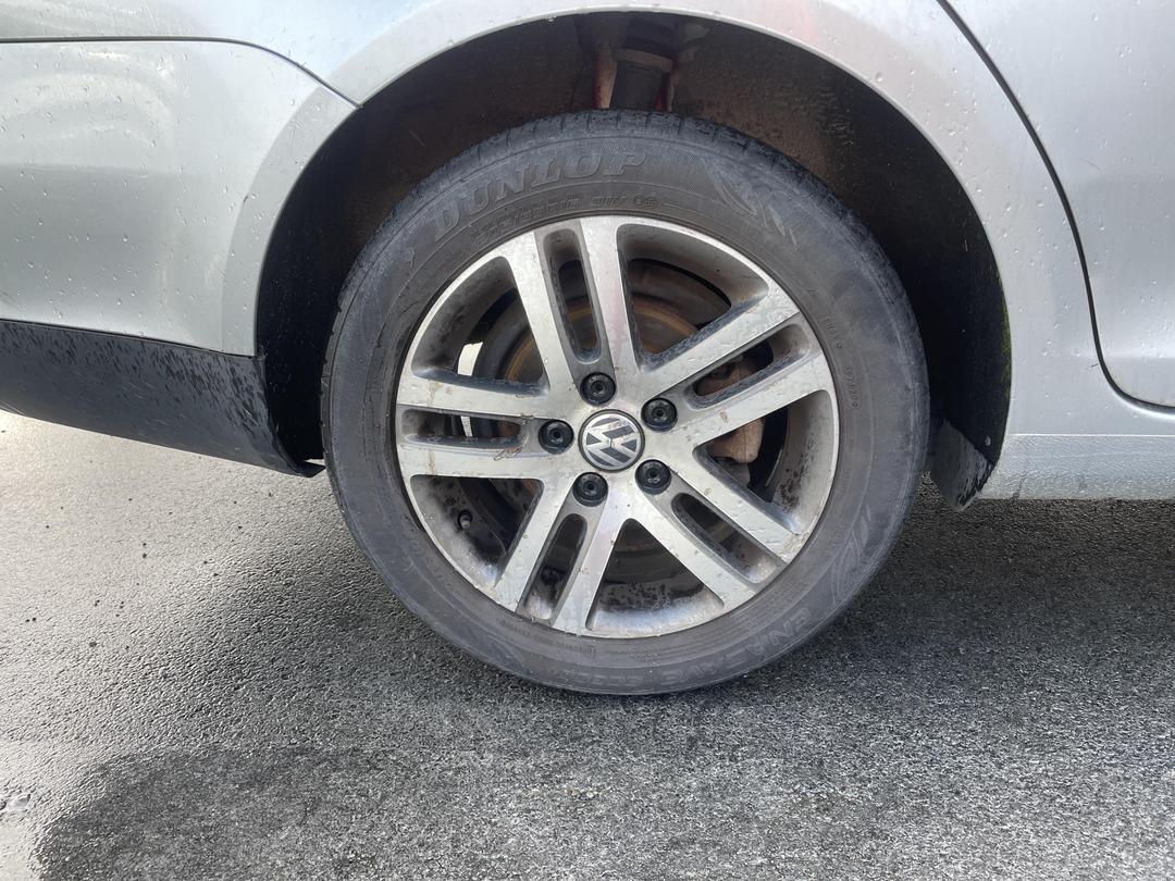 Photo '8' of Volkswagen Jetta