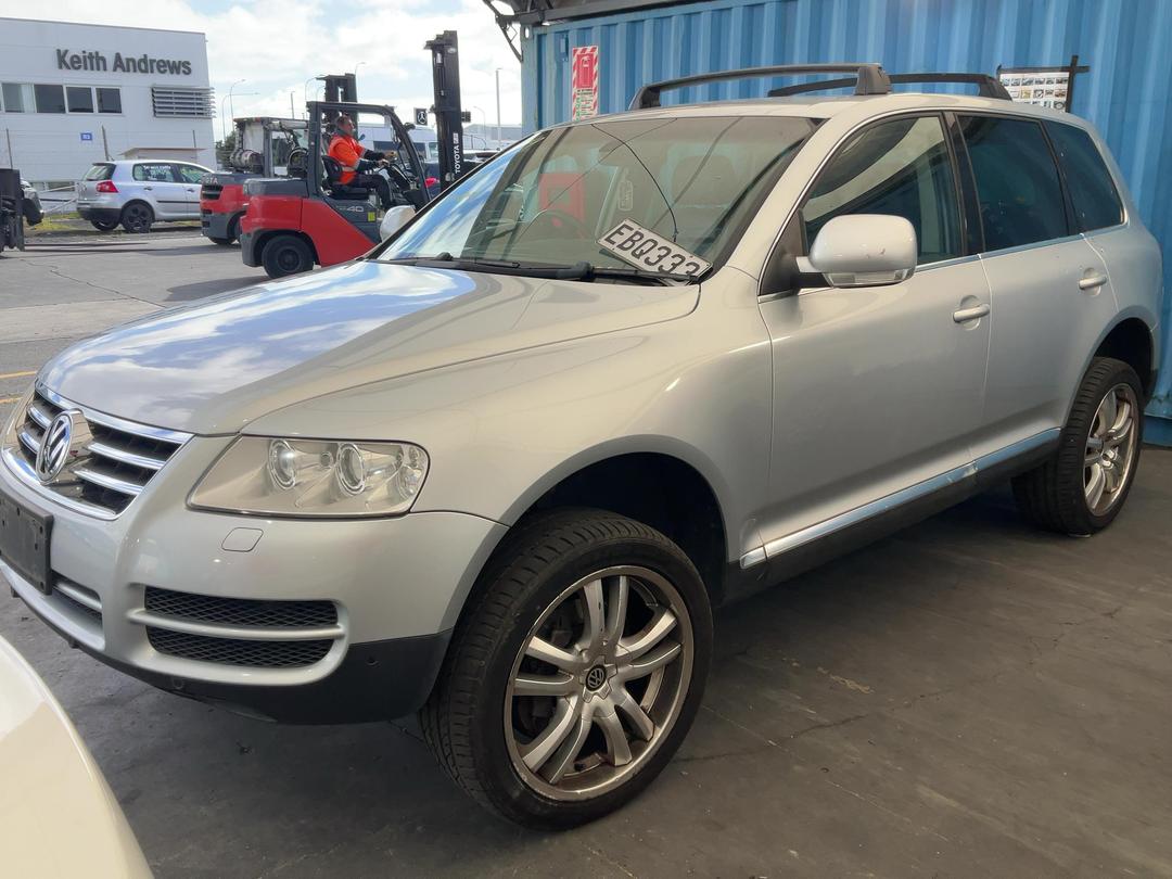 Photo '3' of Volkswagen Touareg 3.2V6 Photo '3' of Volkswagen Touareg 3.2V6