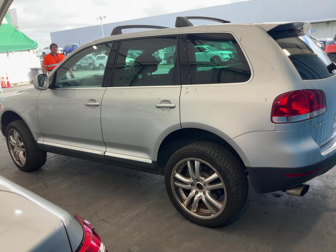 Photo '4' of Volkswagen Touareg 3.2V6 Photo '4' of Volkswagen Touareg 3.2V6