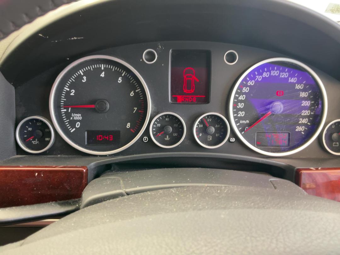Photo '9' of Volkswagen Touareg 3.2V6 Photo '9' of Volkswagen Touareg 3.2V6
