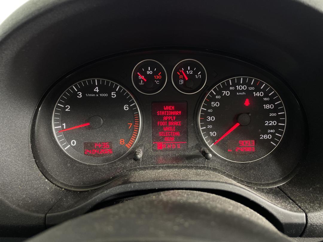 Photo '21' of Audi A3