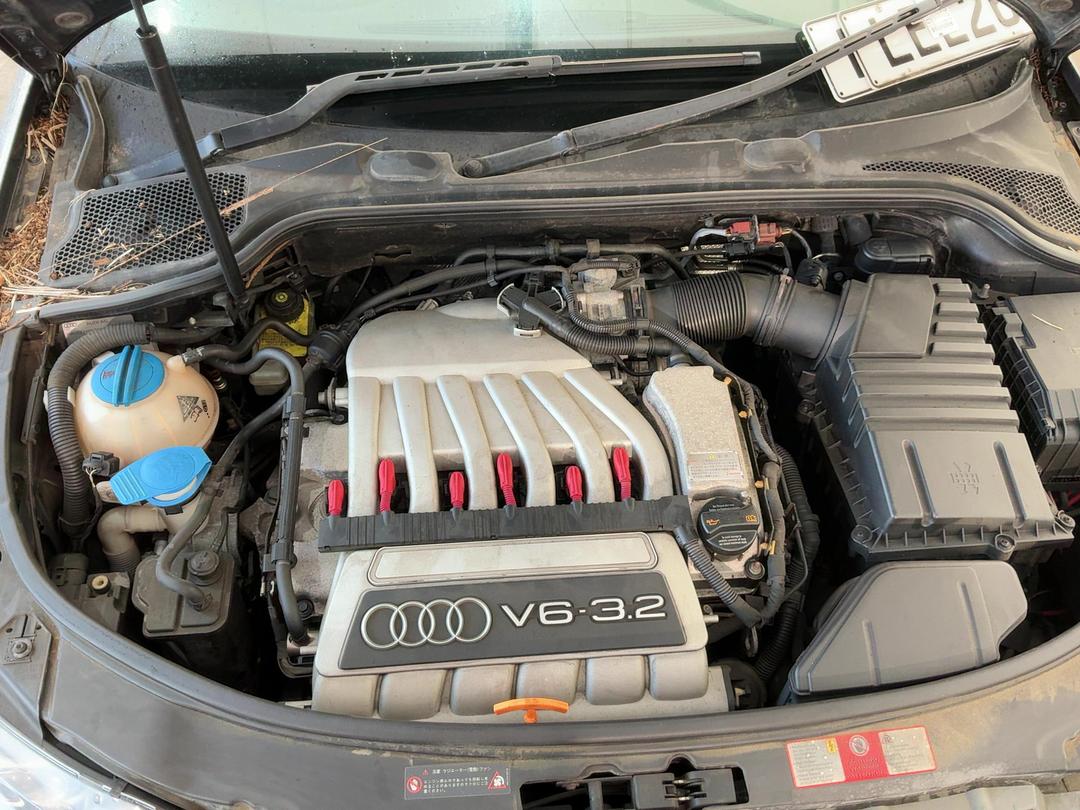Photo '32' of Audi A3 3.2 Quattro Photo '32' of Audi A3 3.2 Quattro