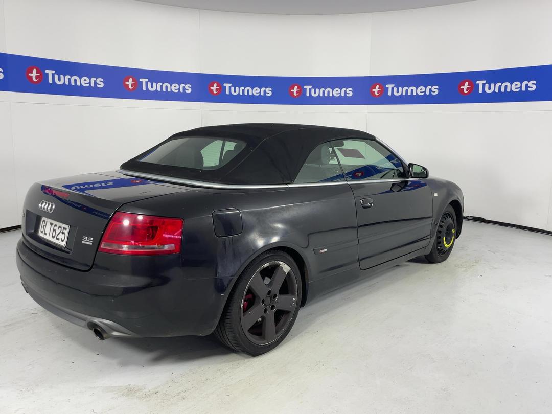 Photo '7' of Audi A4 Cabrio Quattro S Photo '7' of Audi A4 Cabrio Quattro S