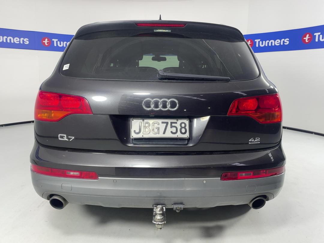 Photo '6' of Audi Q7