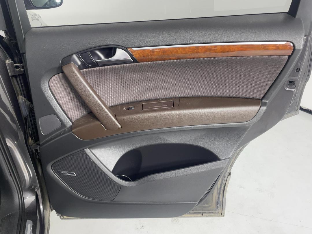 Photo '19' of Audi Q7