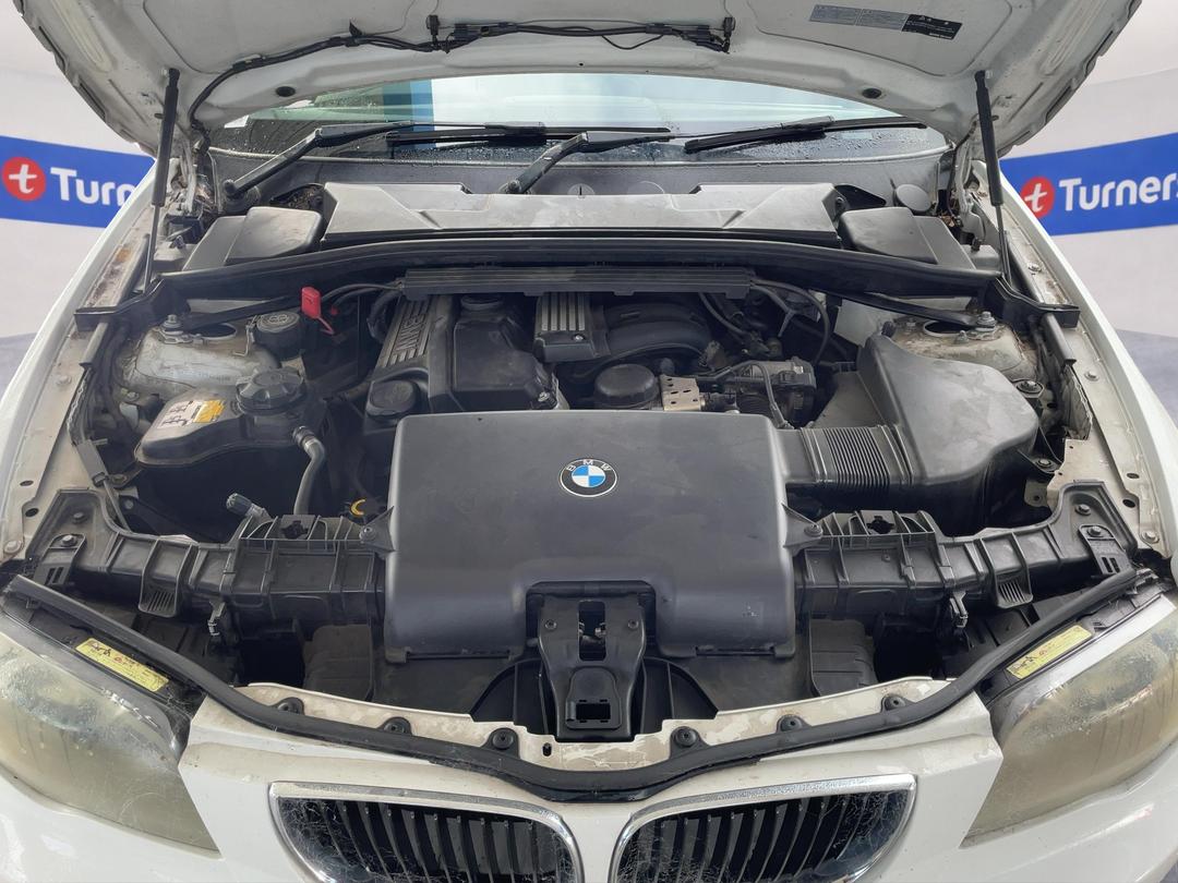 Photo '11' of BMW 1 Series 120I Photo '11' of BMW 1 Series 120I