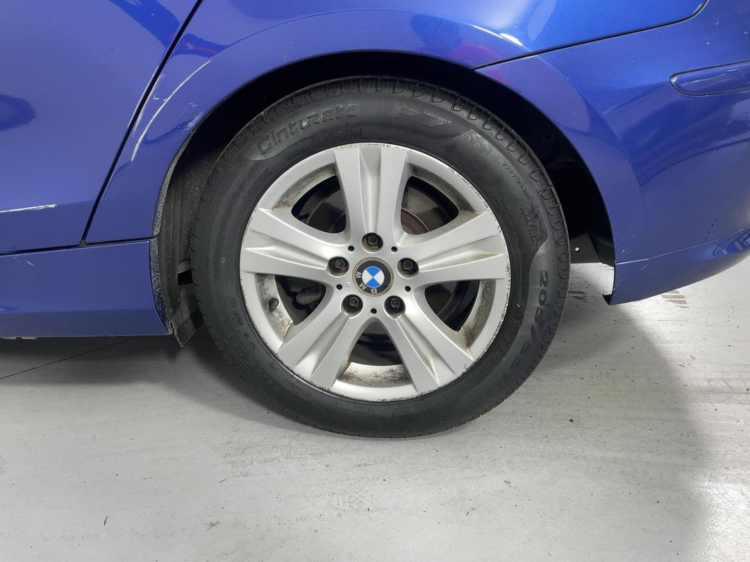Photo '11' of BMW 1 Series
