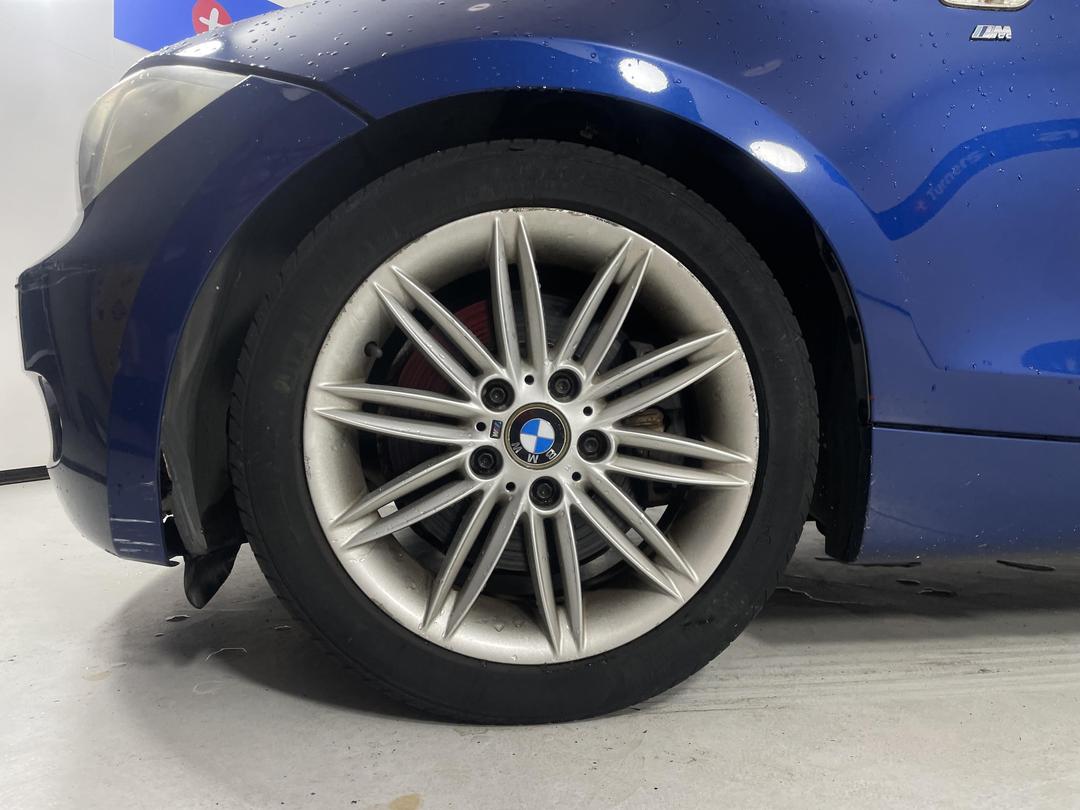 Photo '5' of BMW 130I