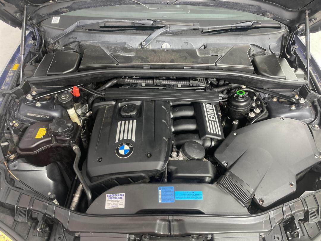 Photo '6' of BMW 130I