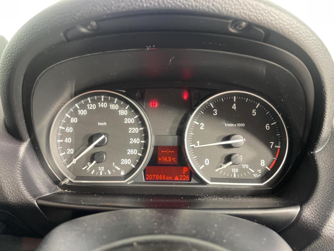 Photo '16' of BMW 130I