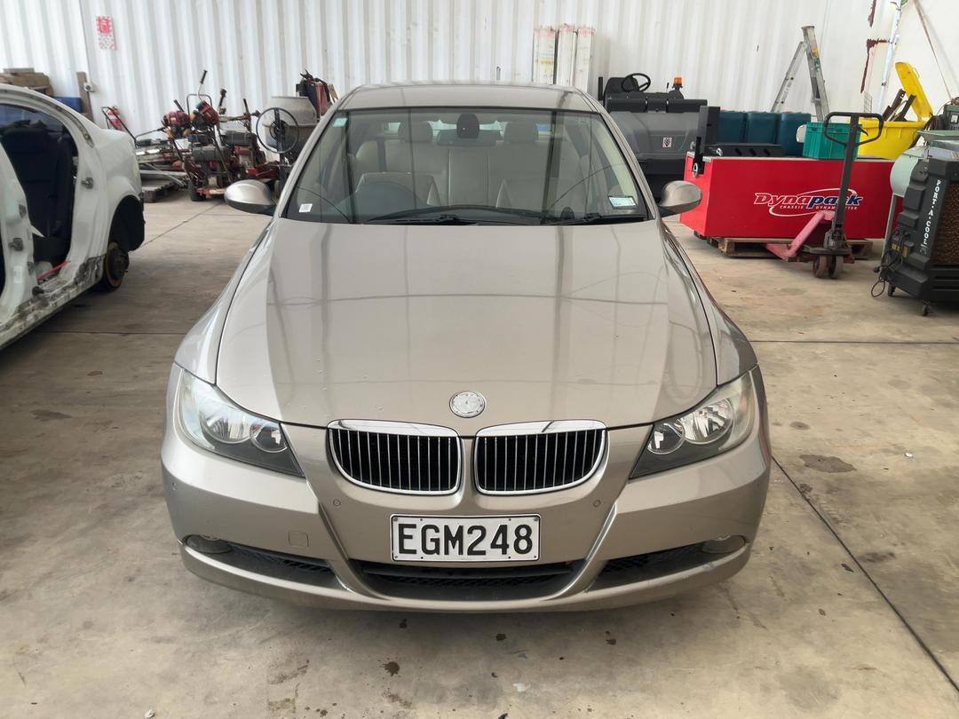 Photo '2' of BMW 3 Series 325I