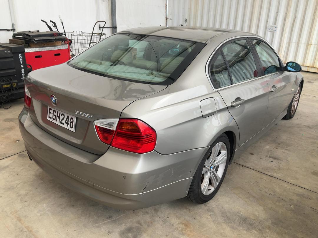 Photo '6' of BMW 3 Series 325I