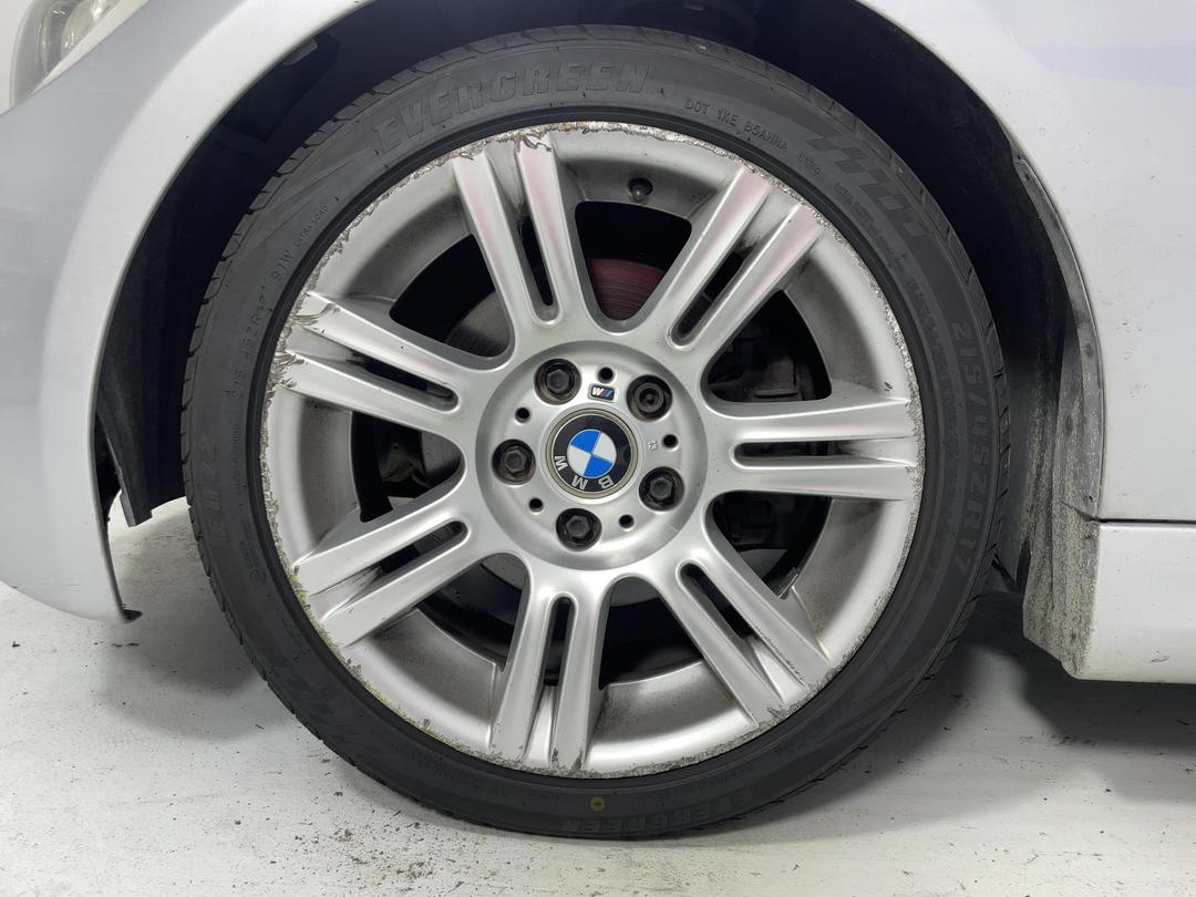 Photo '10' of BMW 3 Series