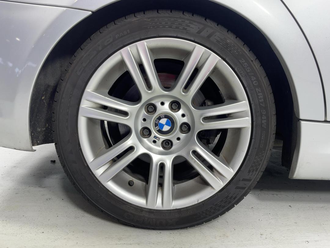 Photo '12' of BMW 3 Series