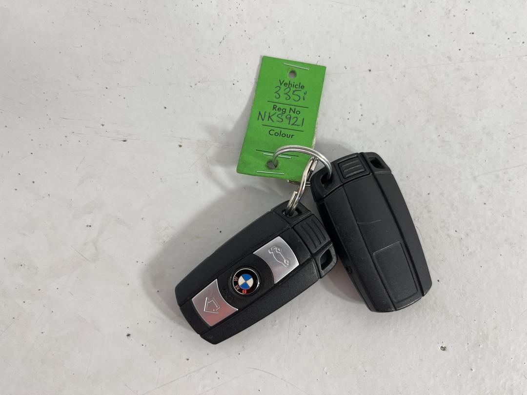 Photo '21' of BMW 335I