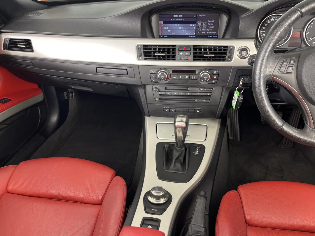 Photo '18' of BMW 335I