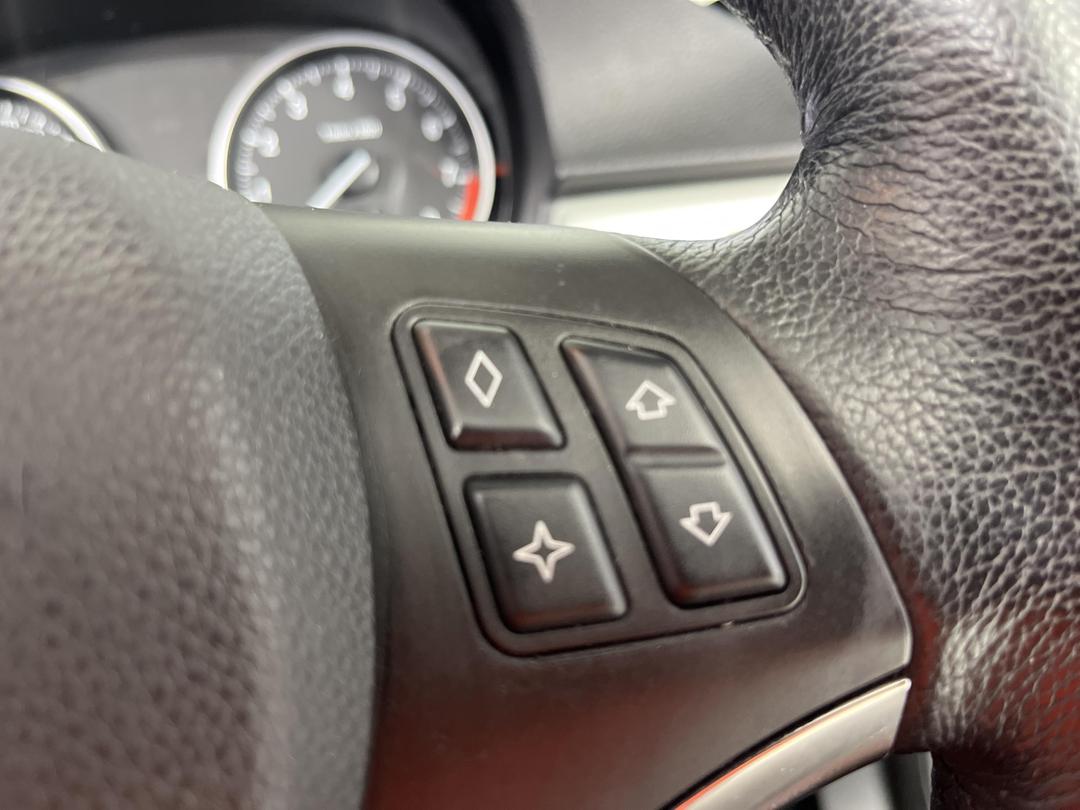 Photo '25' of BMW 335I