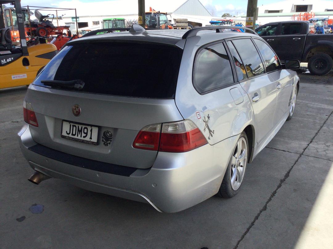 Photo '7' of BMW 5 Series 550I Touring Photo '7' of BMW 5 Series 550I Touring