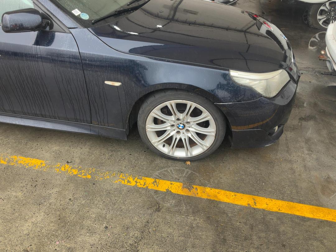 Photo '2' of BMW 525I